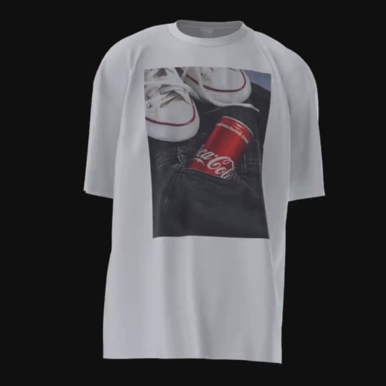 iconic brands 3D walking t-shirt video. The front; a snap of the most famous caffeine soda can, black jeans and white chucks. The back; a red rectangle, with a cool fun note in light grey; soda, jeans, sneakers, timeless fashion icons, the holy trinity of style! SnapNote streetwear logo